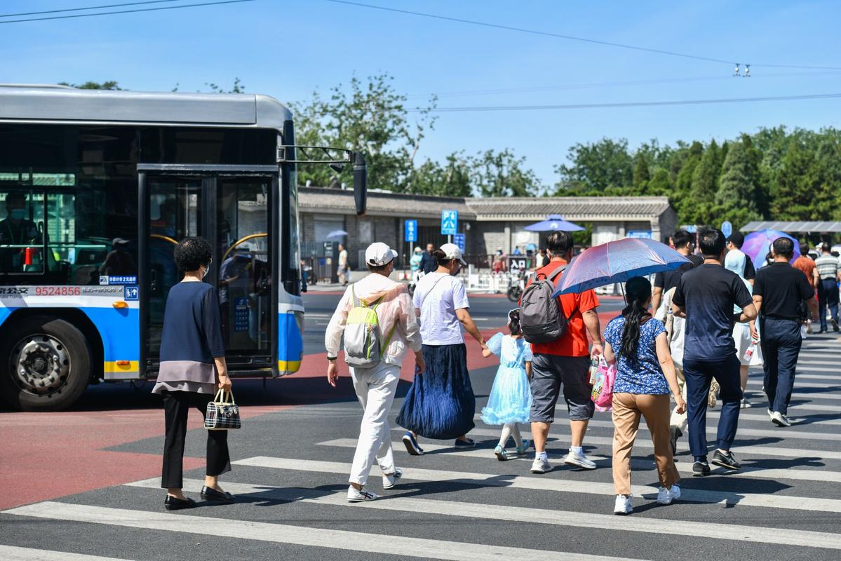 租耀北京公户车牌照转让报价全解析：老司机教你精准拿捏市场行情